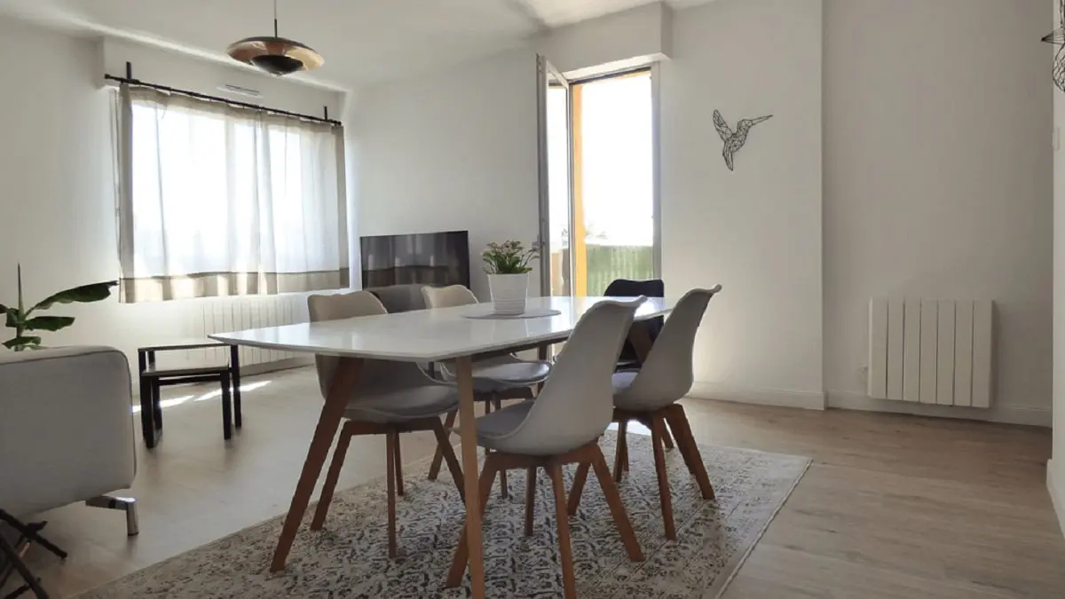 apartment lingolsheim living room